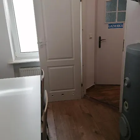 Tulip - Jednoosobowy Nr 2 Ze Wspolna Lazienka I Kuchnia Stettin