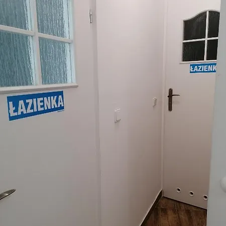 Apartment Tulip - Jednoosobowy Nr 2 Ze Wspolna Lazienka I Kuchnia