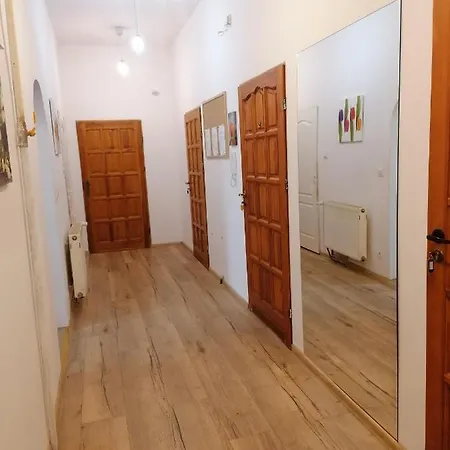 Tulip - Jednoosobowy Nr 2 Ze Wspolna Lazienka I Kuchnia * Stettin