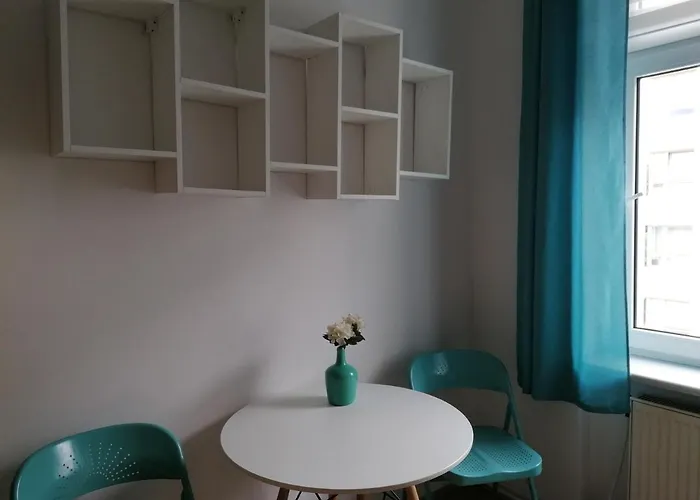 Daire Tulip - Jednoosobowy Nr 2 Ze Wspolna Lazienka I Kuchnia *