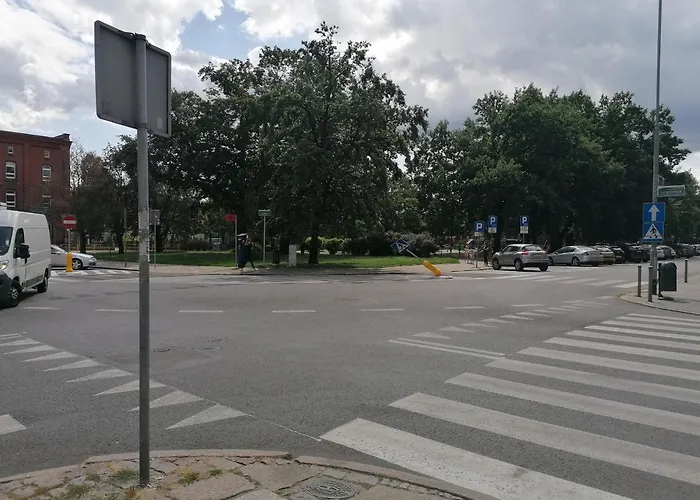 Tulip - Jednoosobowy Nr 2 Ze Wspolna Lazienka I Kuchnia Daire *